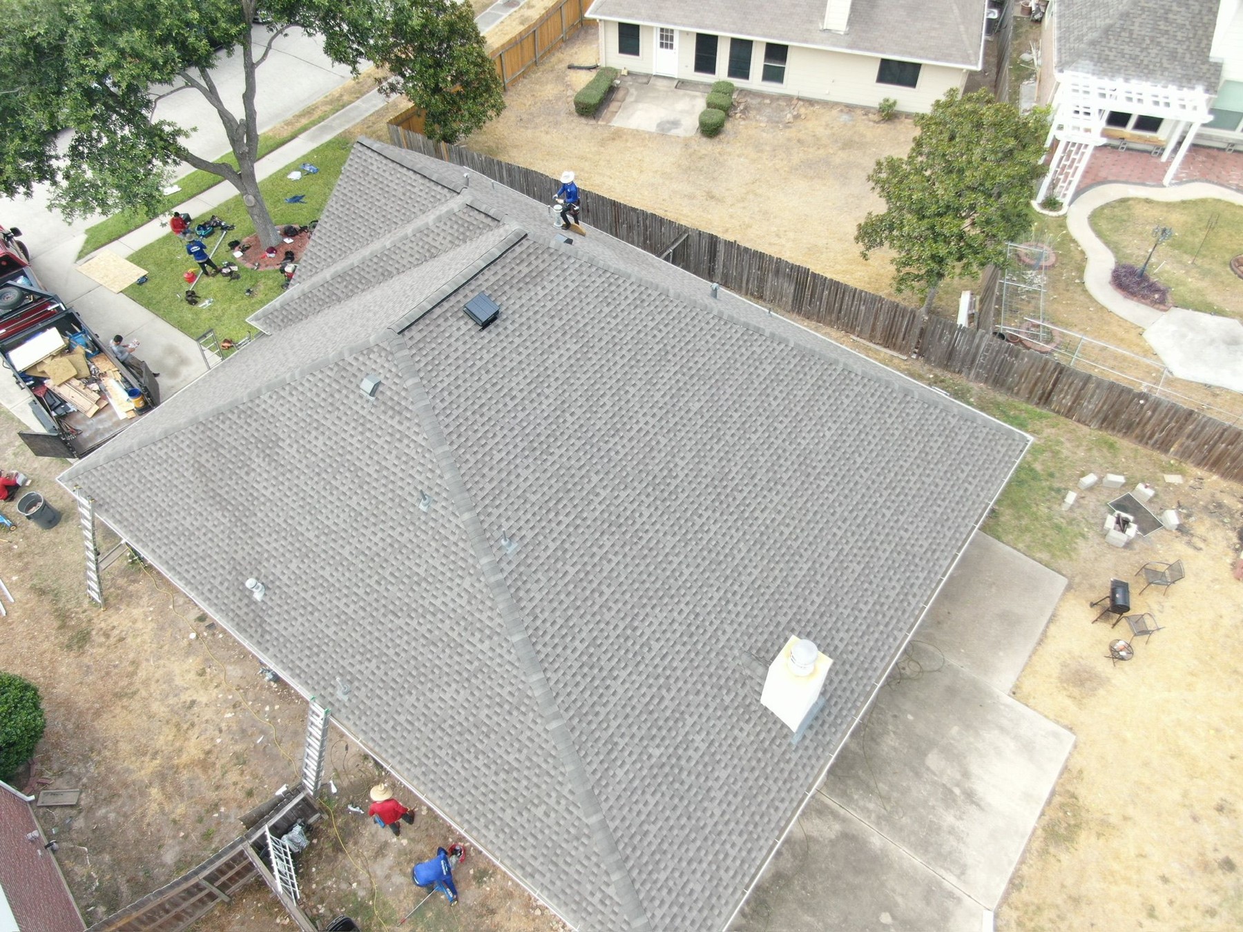 Residential shingle roof aerial view, photograph 4