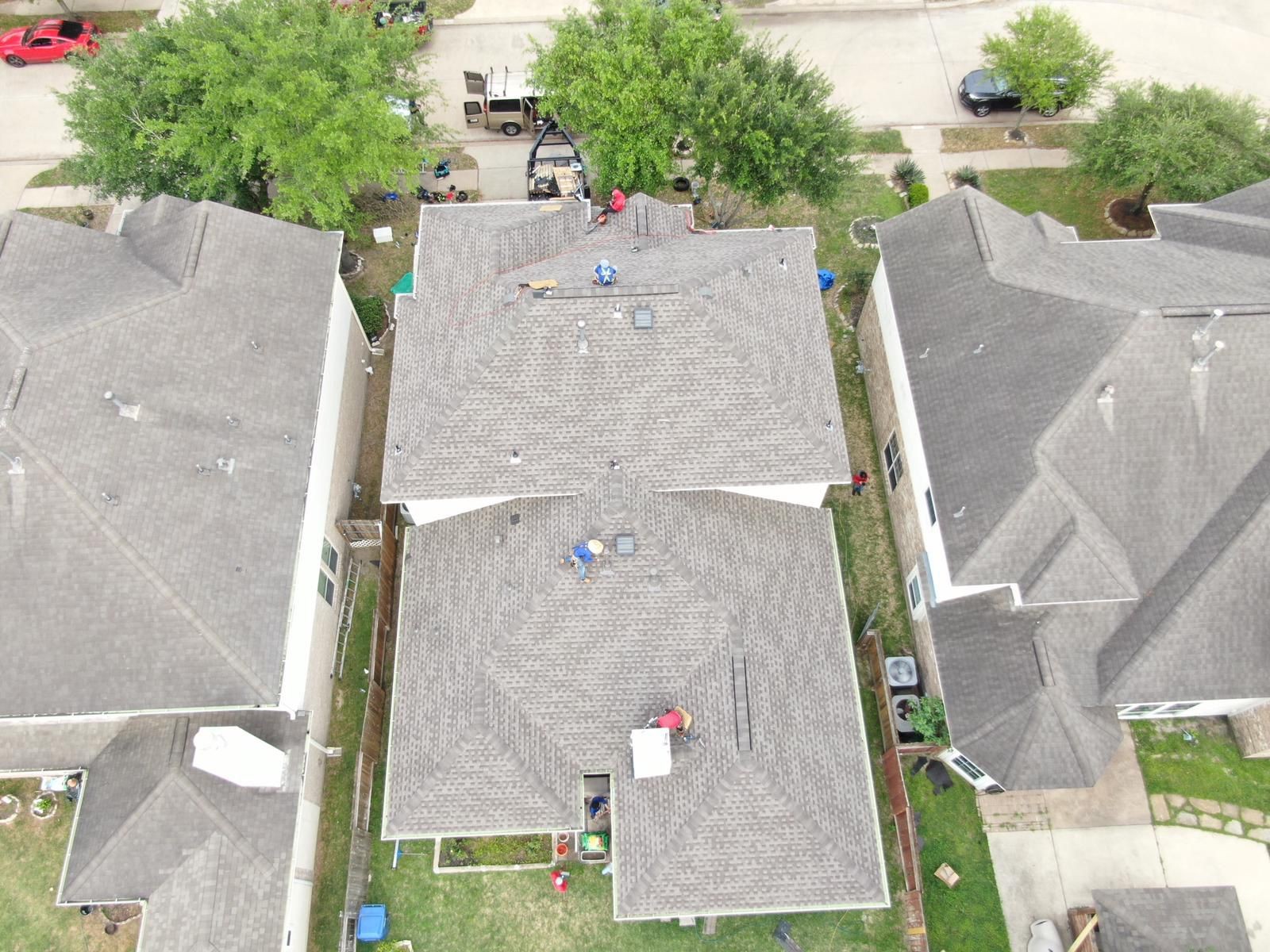 Residential shingle roofing and installation, photograph 2